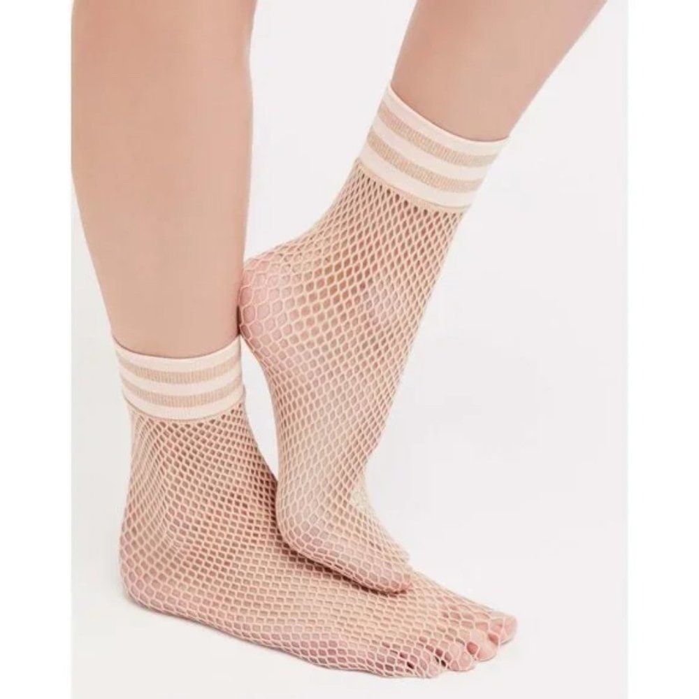 Free‎ People Riot Sport Fishnet Anklet Sock / Nude Lurex